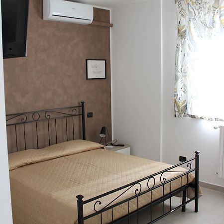 Poggiofranco Apartaments Bari Esterno foto